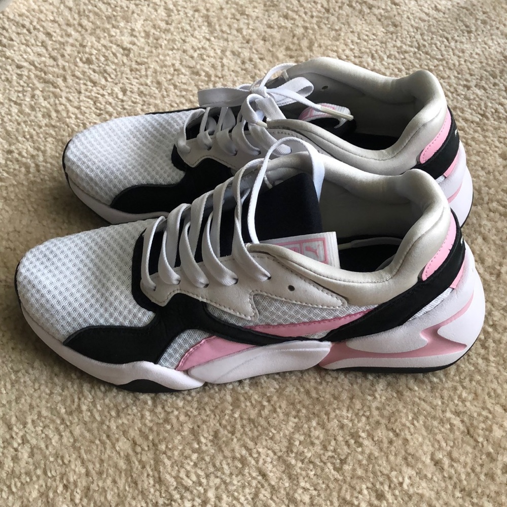 Puma Nova 90s Block - Women’s Size 9